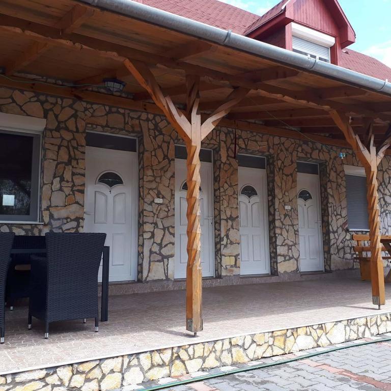 Relax Apartman Siofok-Sosto Exterior foto
